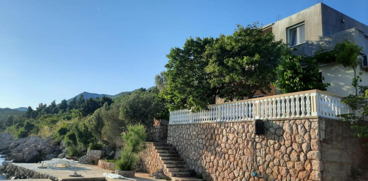 Apartmani Antea Starigrad Paklenica Esterno foto