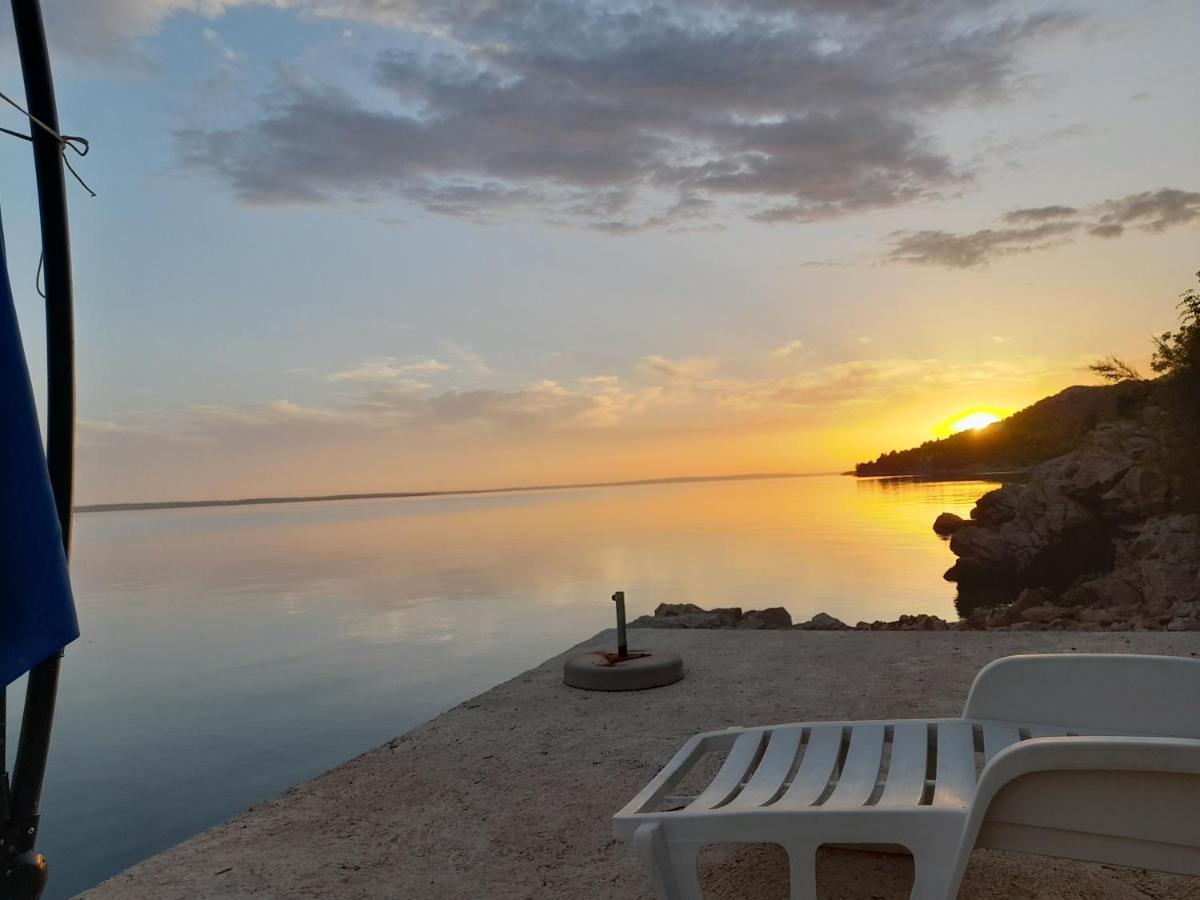 Apartmani Antea Starigrad Paklenica Esterno foto