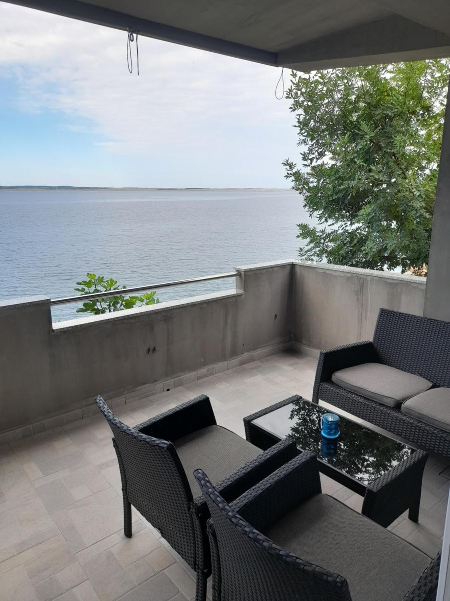 Apartmani Antea Starigrad Paklenica Camera foto